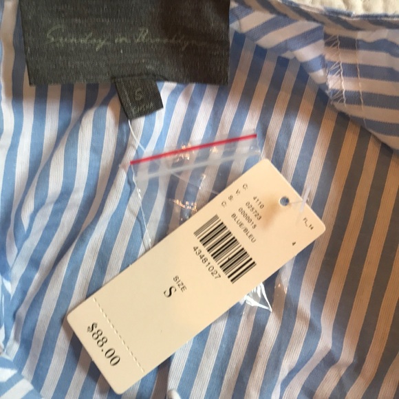 Anthropologie ruffled sleeve blouse - Picture 3 of 3